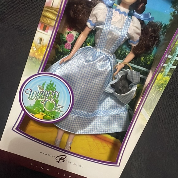 Vintage Dorothy, Wizard of Oz, collectible BARBIE 2006 Pink Label, original box - Picture 7 of 16